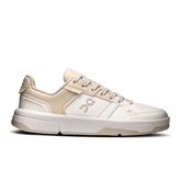 On Women's THE ROGER Clubhouse sneaker in White & Pearl