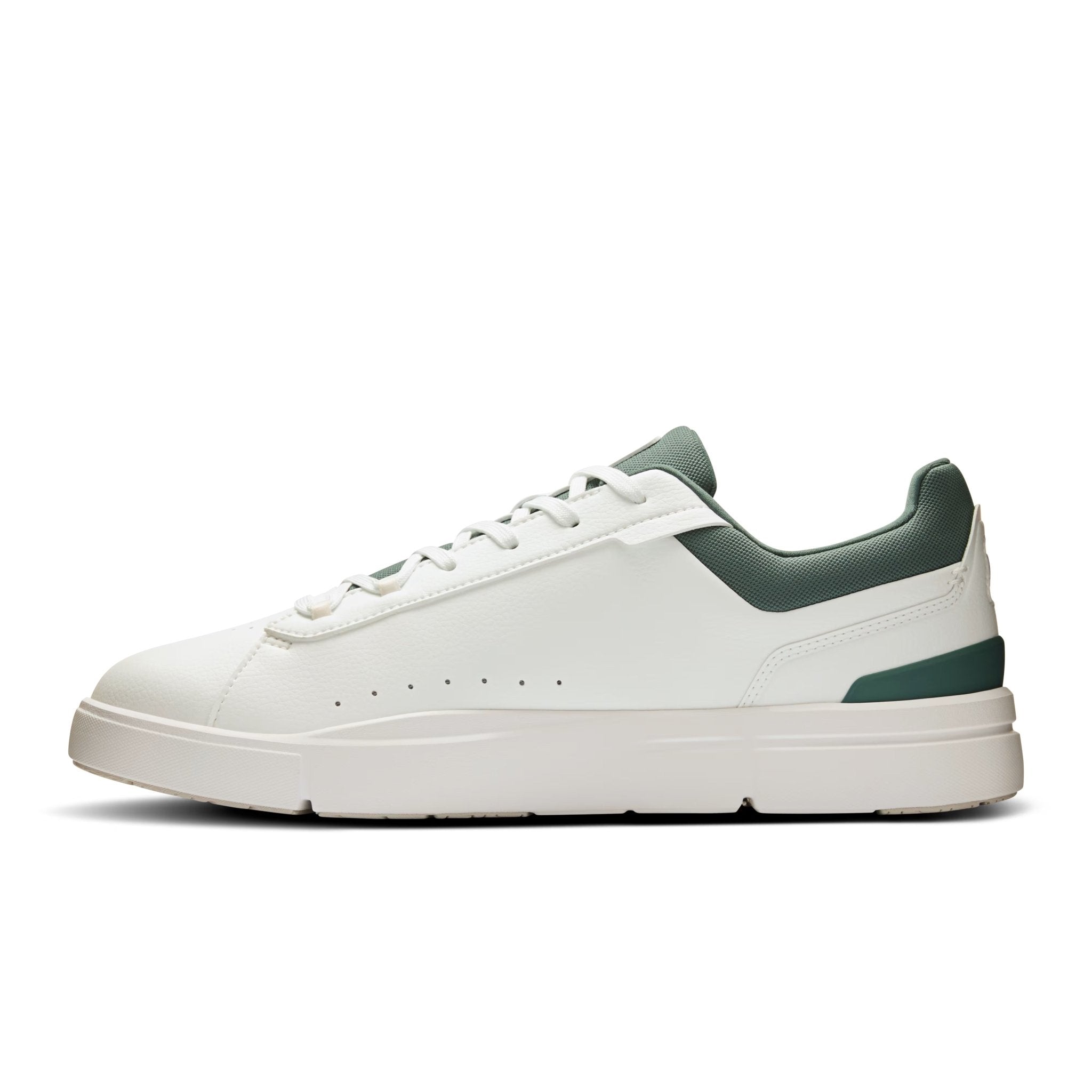 On Men's The Roger Advantage lifestyle shoes in White & Olive