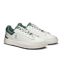 On Men's The Roger Advantage lifestyle shoes in White & Olive