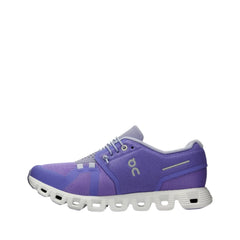 On Women's Cloud 5 lifestyle shoes in Blueberry & Feather