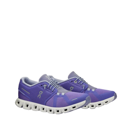 On Women's Cloud 5 lifestyle shoes in Blueberry & Feather