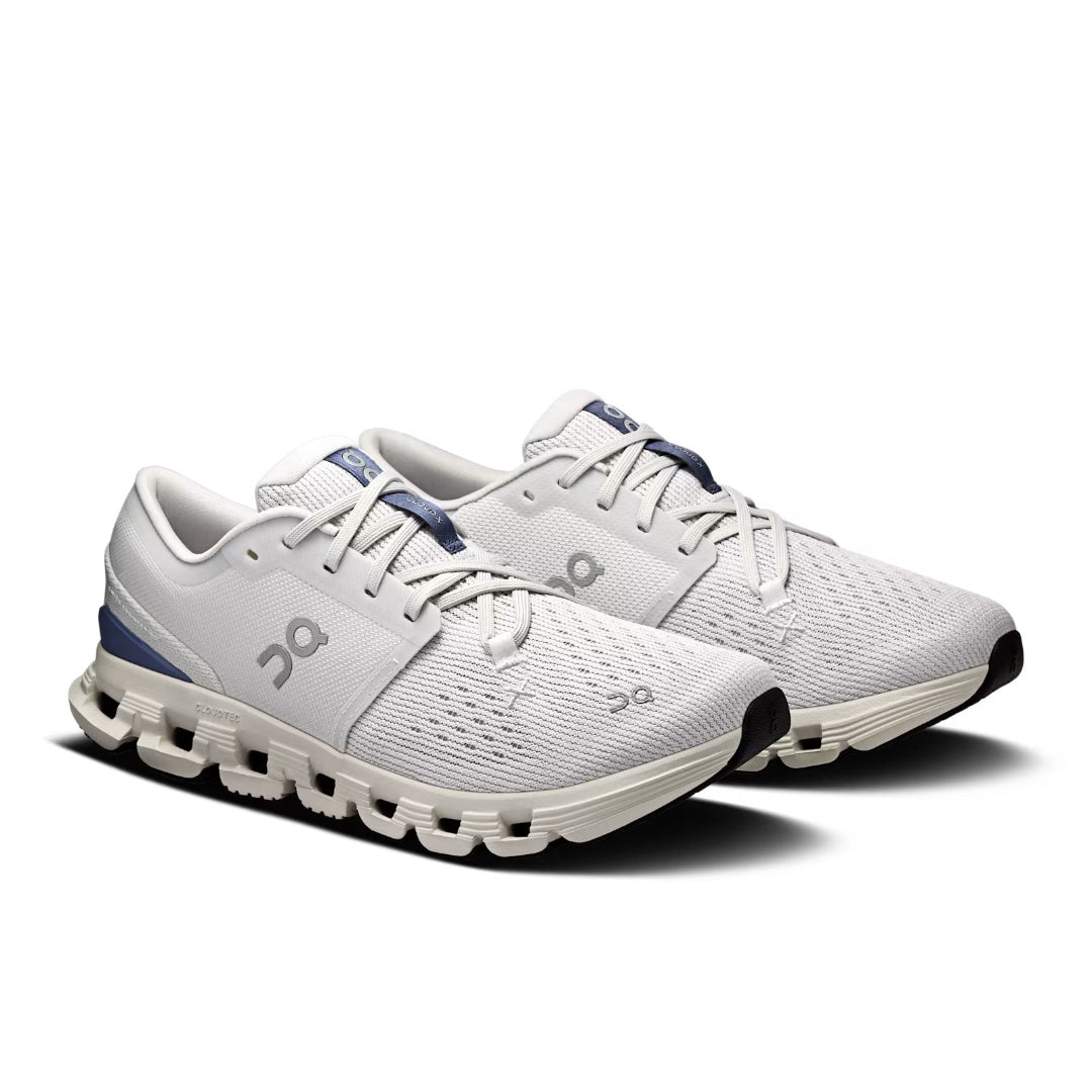 On Women's Cloud X4 training shoes in Lavender & Acai