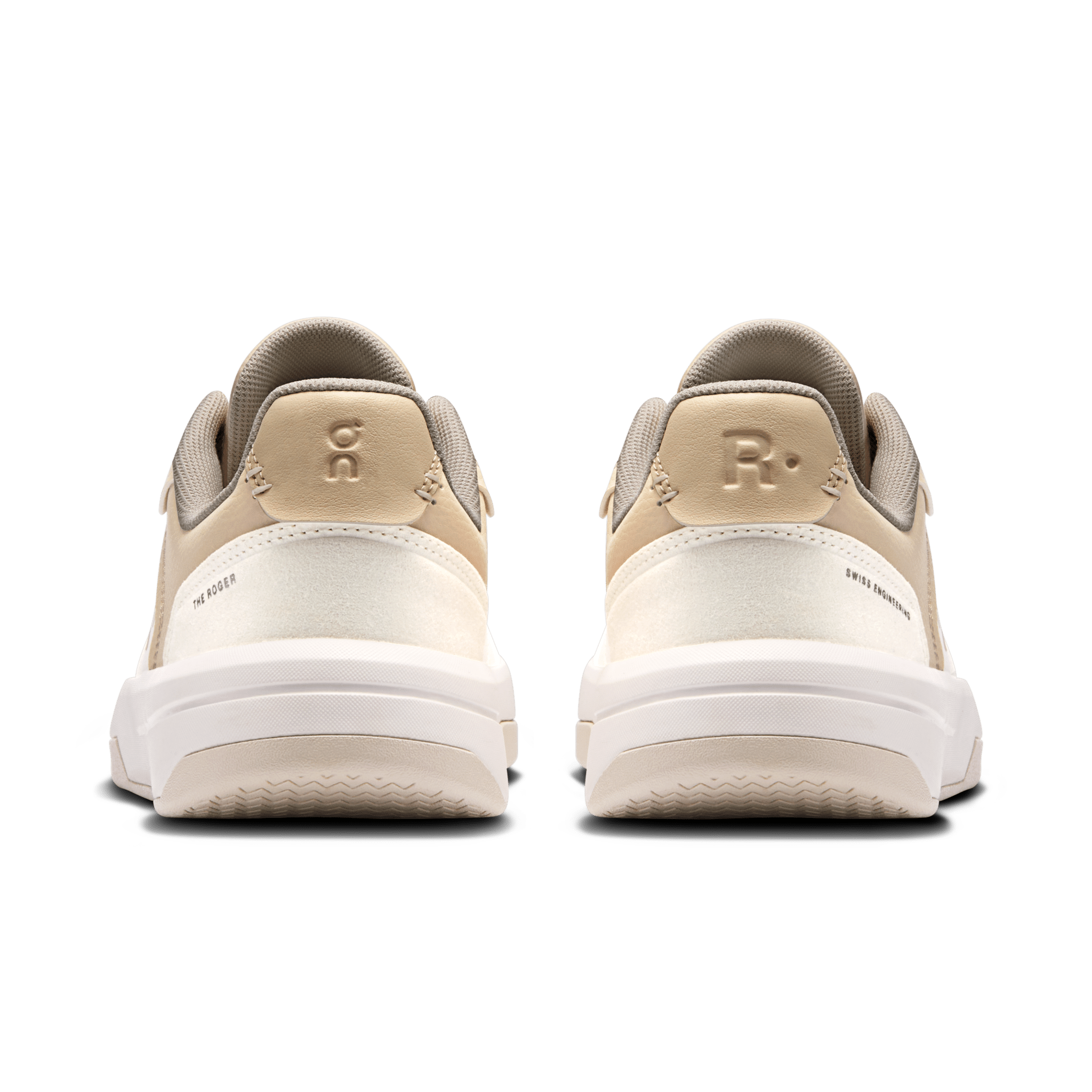 On Women's THE ROGER Clubhouse sneaker in White & Pearl