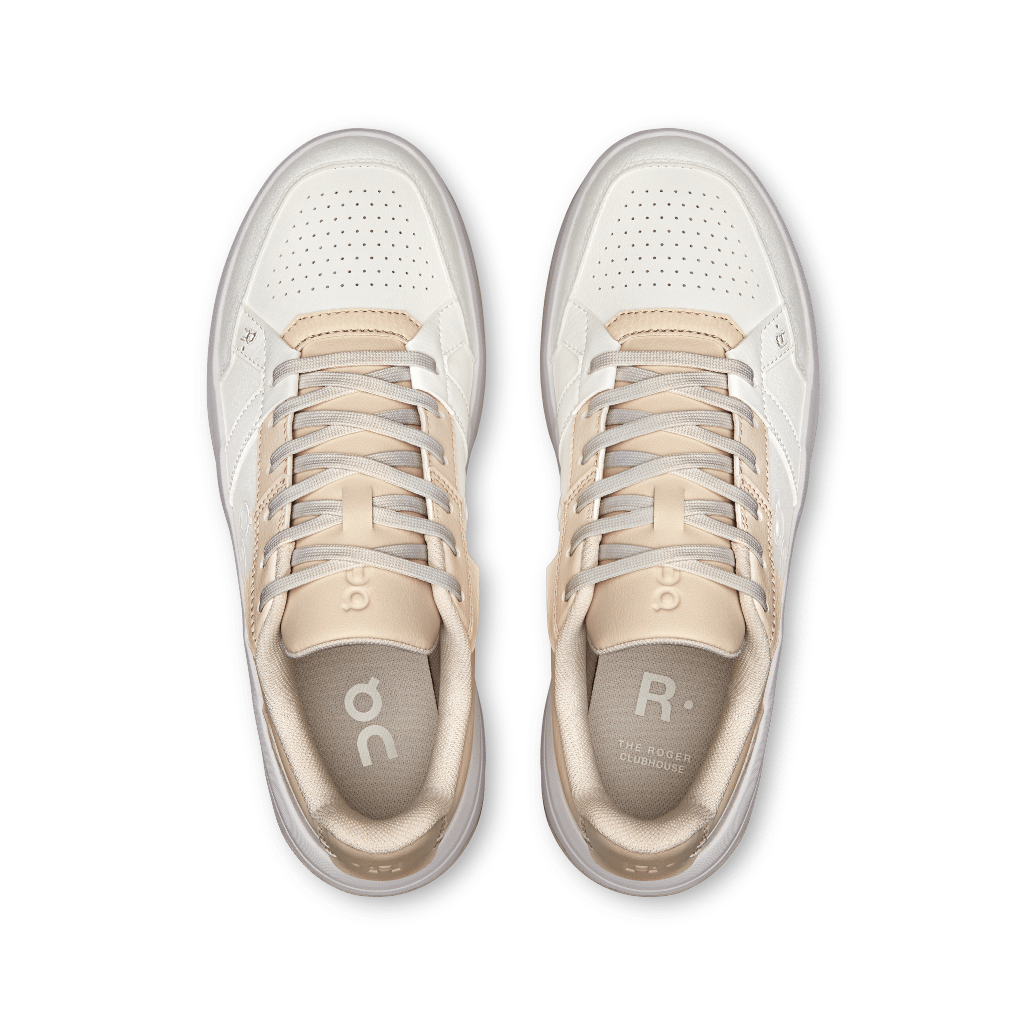 On Women's THE ROGER Clubhouse sneaker in White & Pearl
