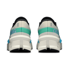On Women's Cloud Monster 2 running shoes in Cream & Horizon