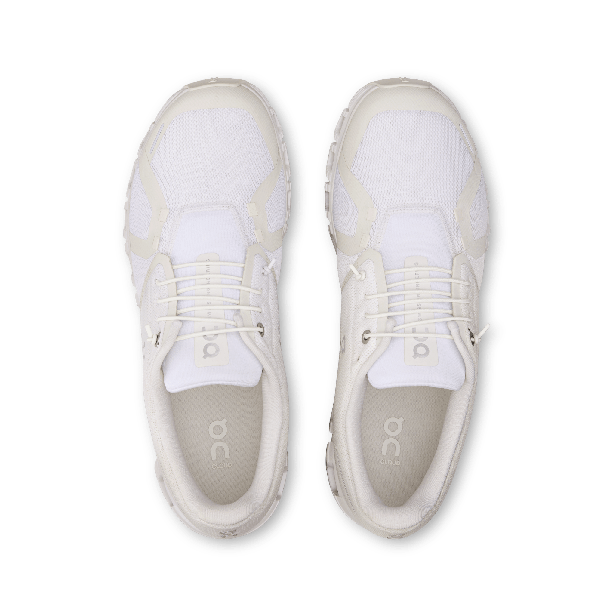 On women's cloud 6 lifestyle shoe in white